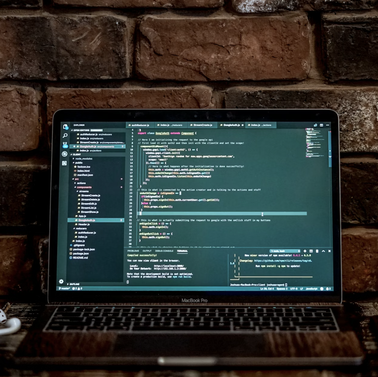 CreateMyDomain.com icon